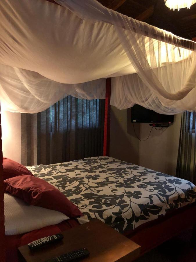 "Nueva La Grappa" Hotel & Posada Altos Екстериор снимка